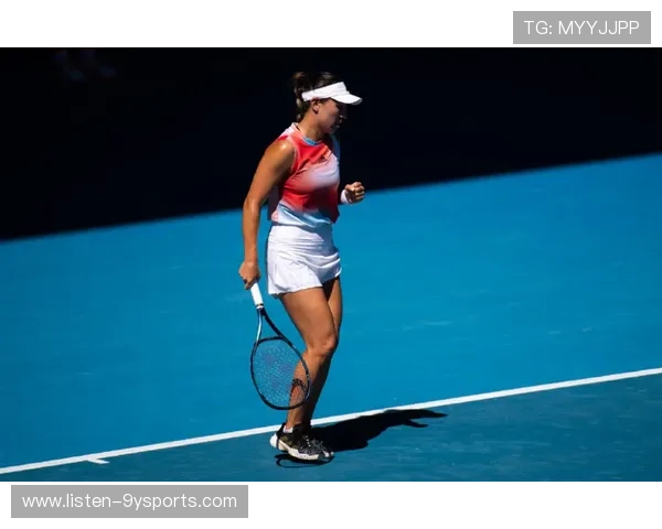 网坛最新动态：顶尖选手激烈角逐大满贯赛事赛场风云